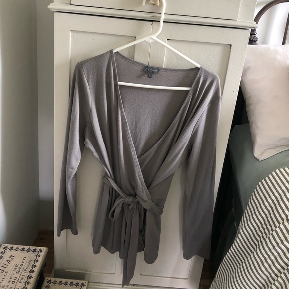The Limited ,, gray wrap top - Picture 12 of 15